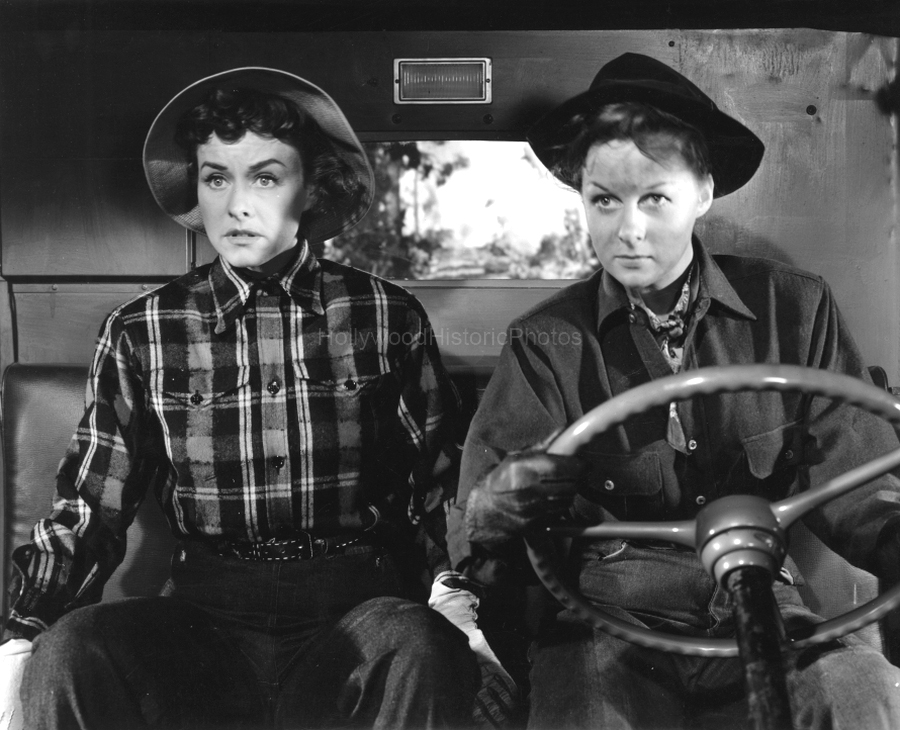 Paulette Goddard 1942 The Forest Rangers.jpg